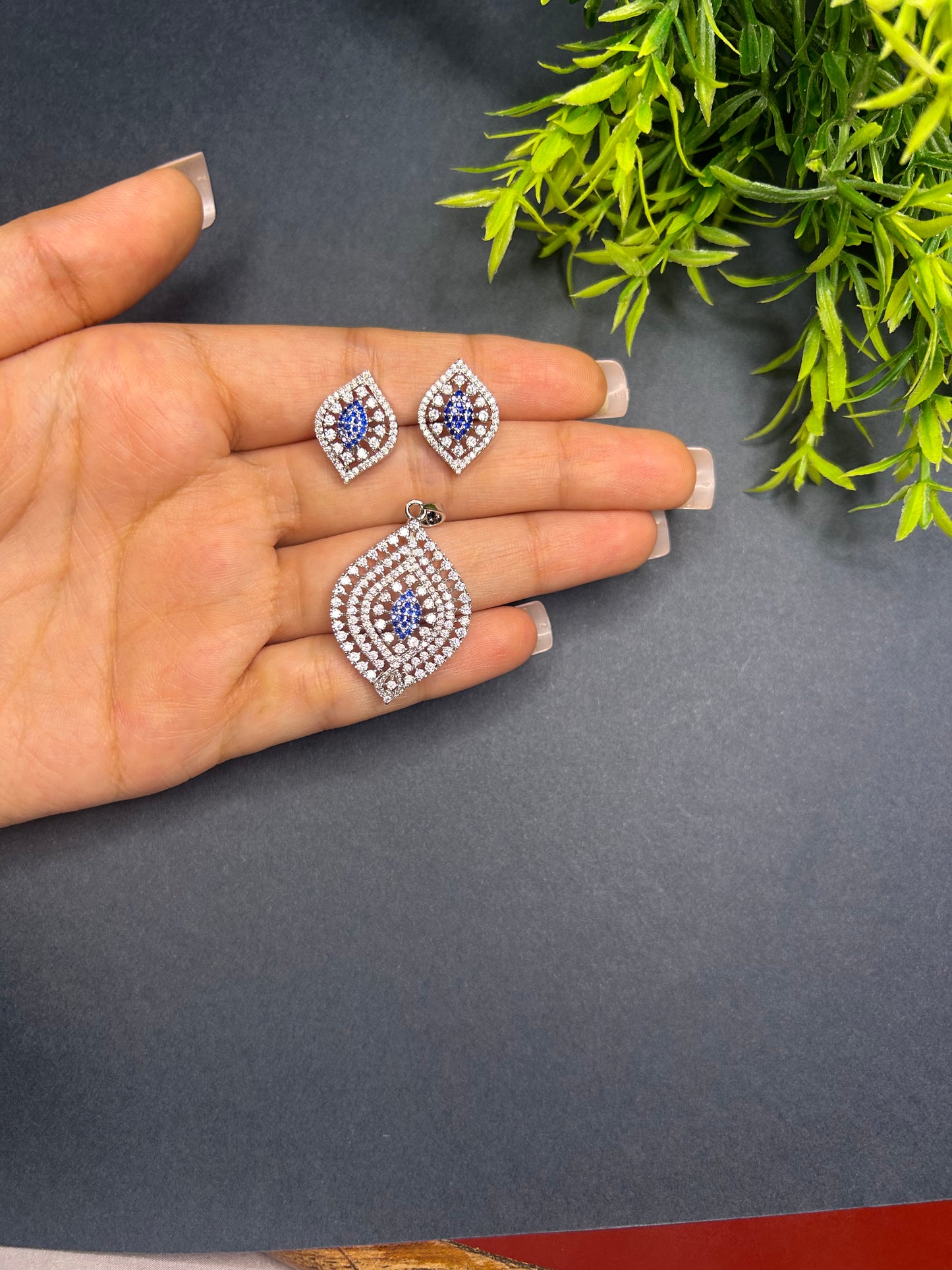 Celeste Petal Set