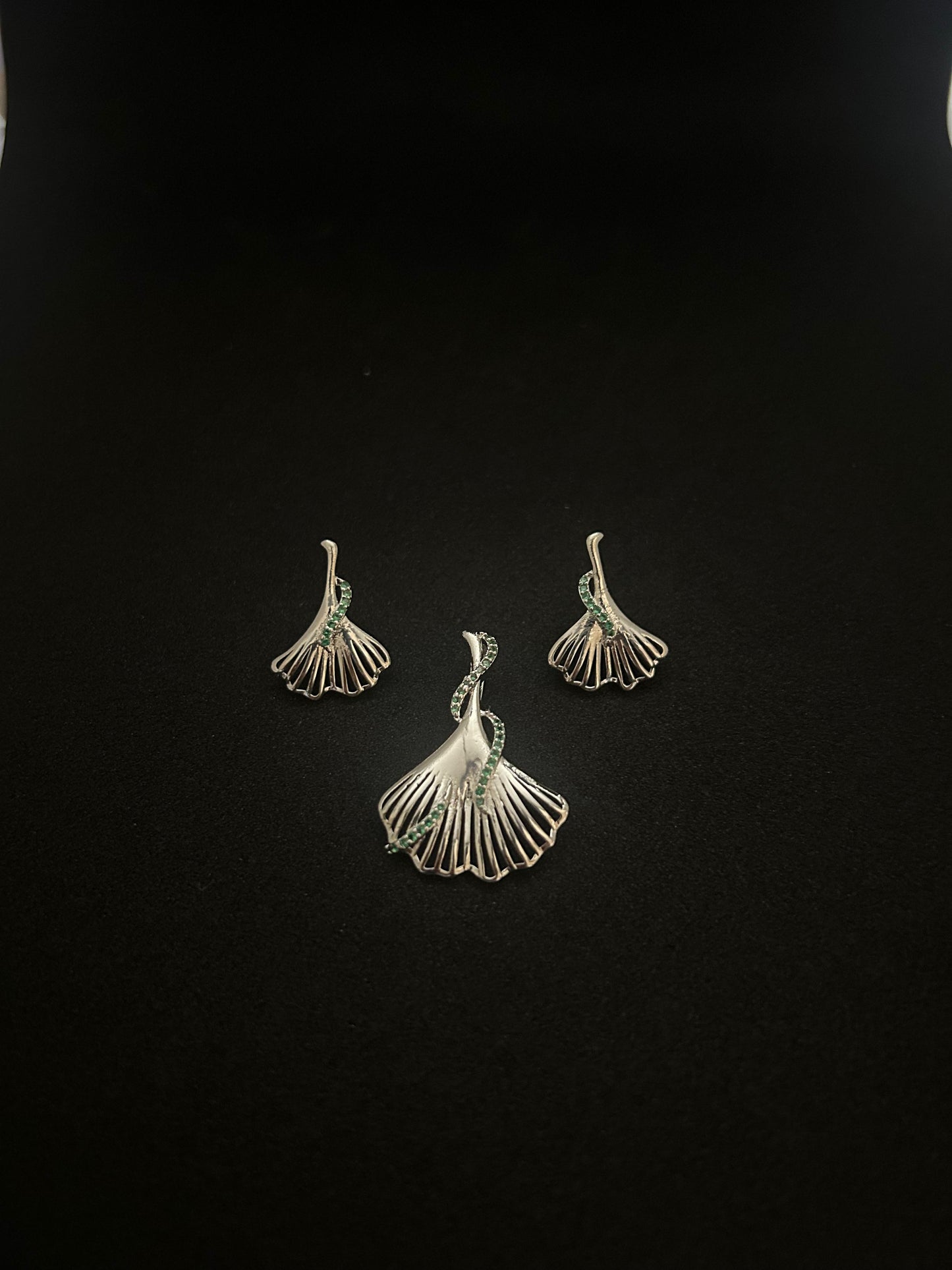 Aurora Fern Set