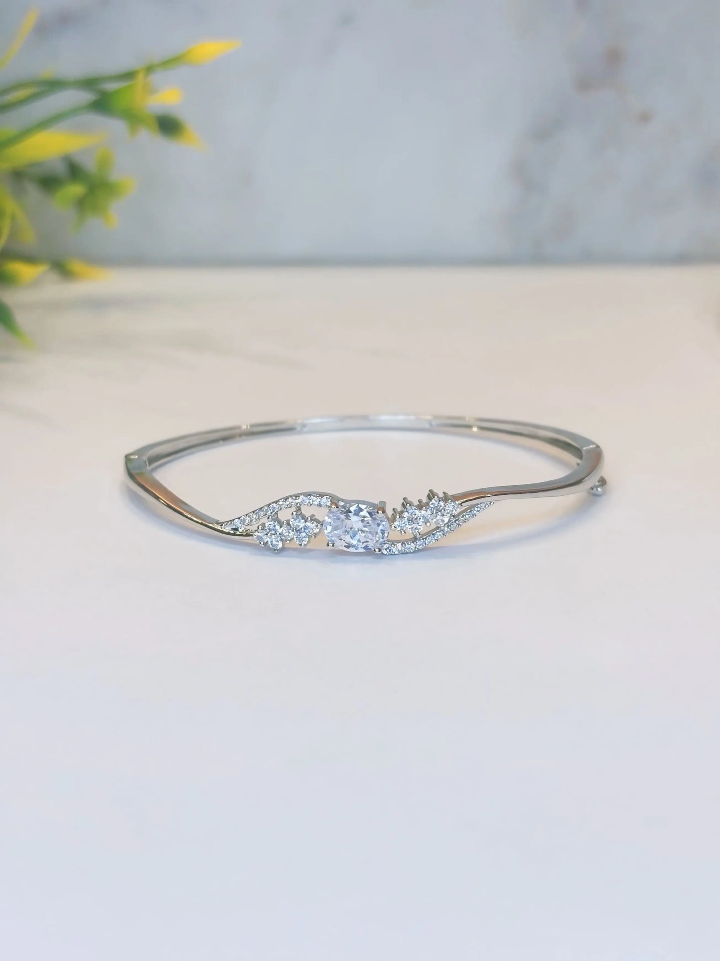 Celeste Bracelet Shavi