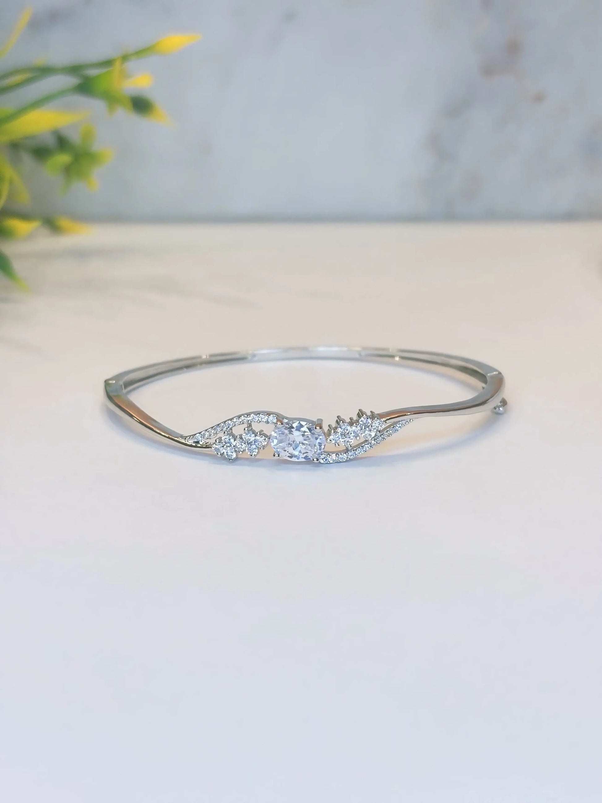 Celeste Bracelet Shavi