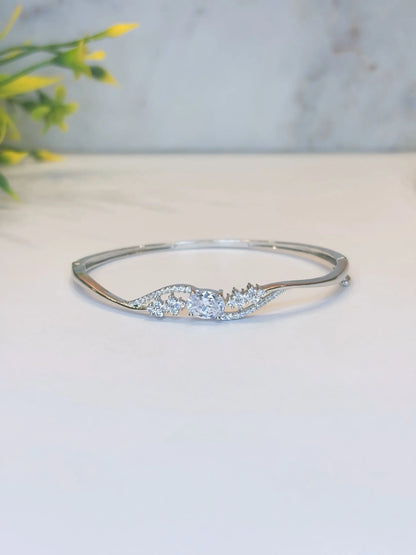 Celeste Bracelet Shavi