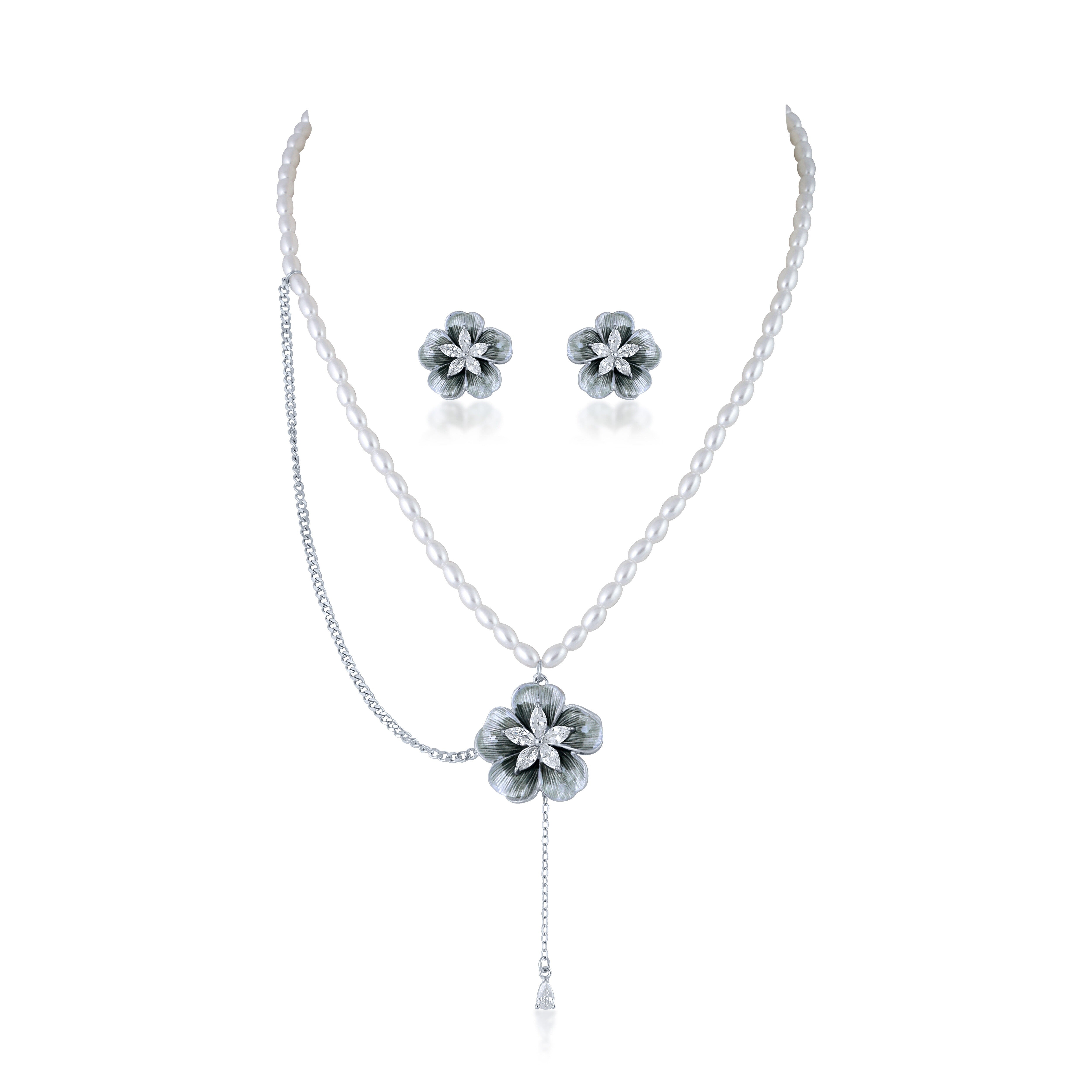 Jewelry set with Green floral necklace with pearl and silver chain and earrings