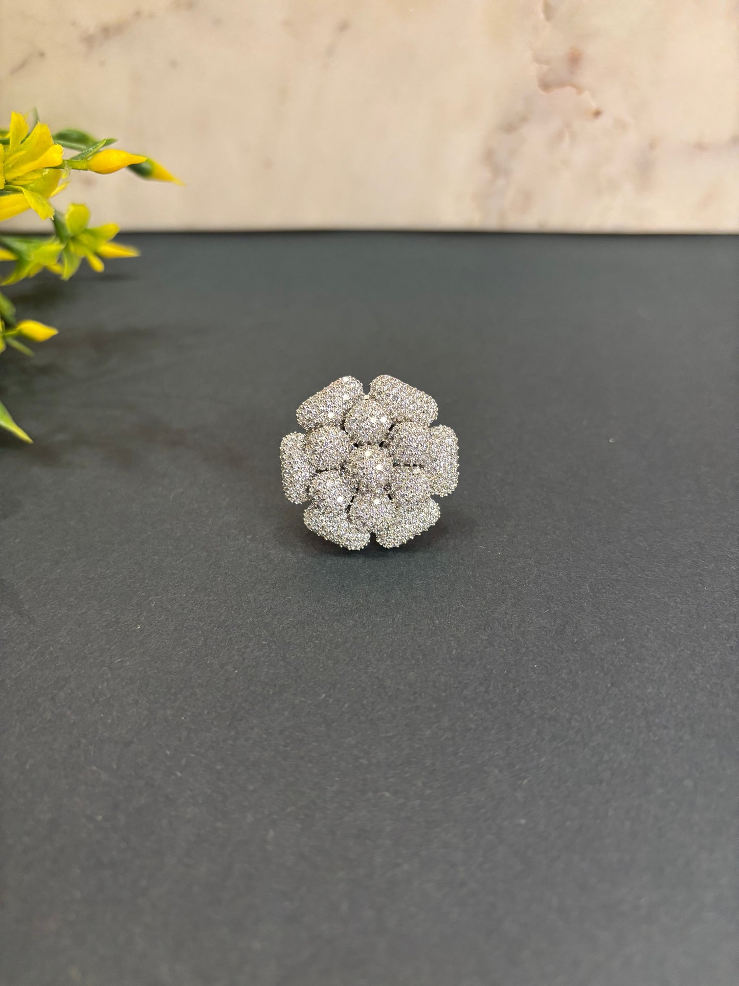 Cocktail Rings Shavi