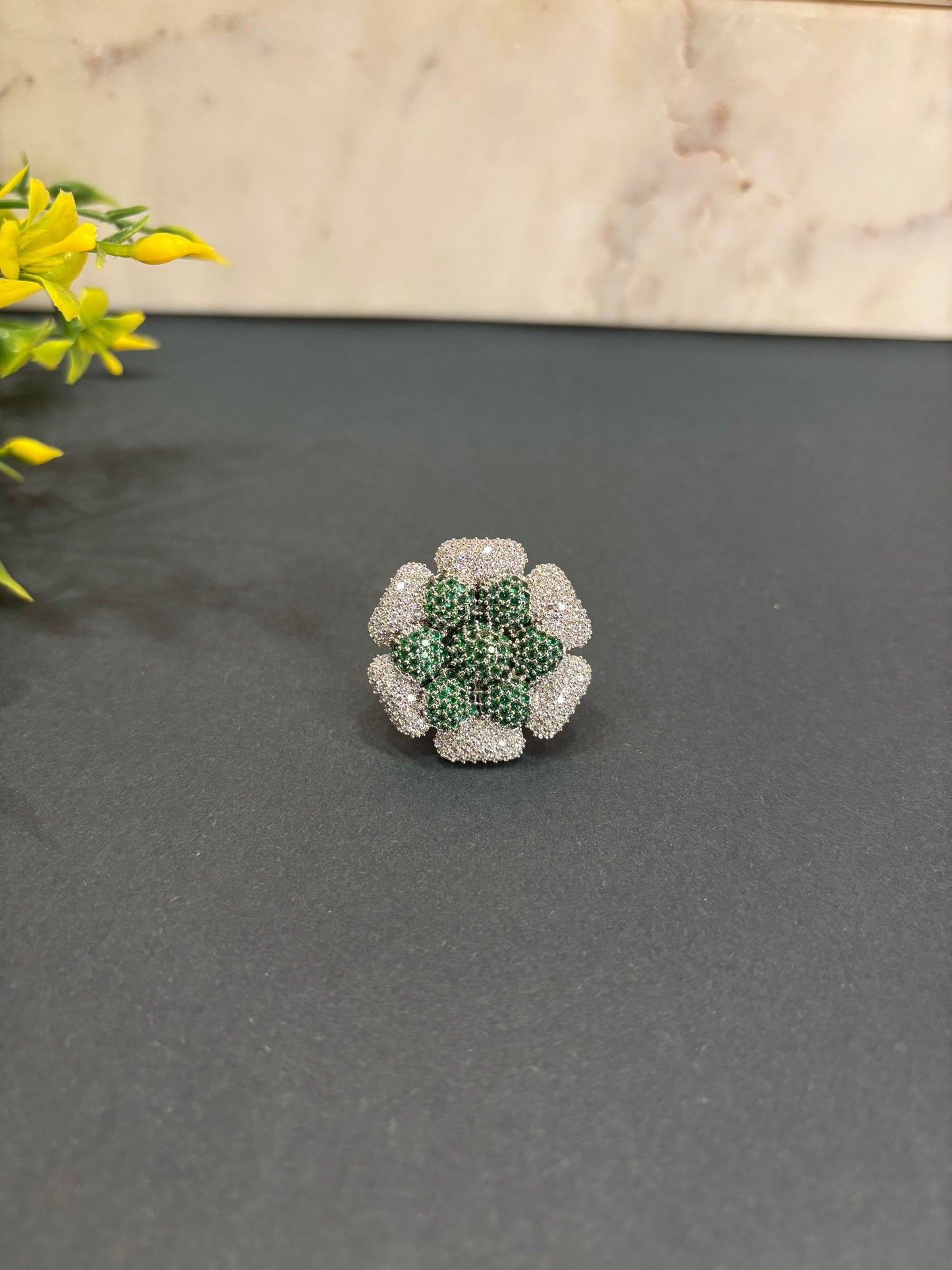 Cocktail Rings Shavi