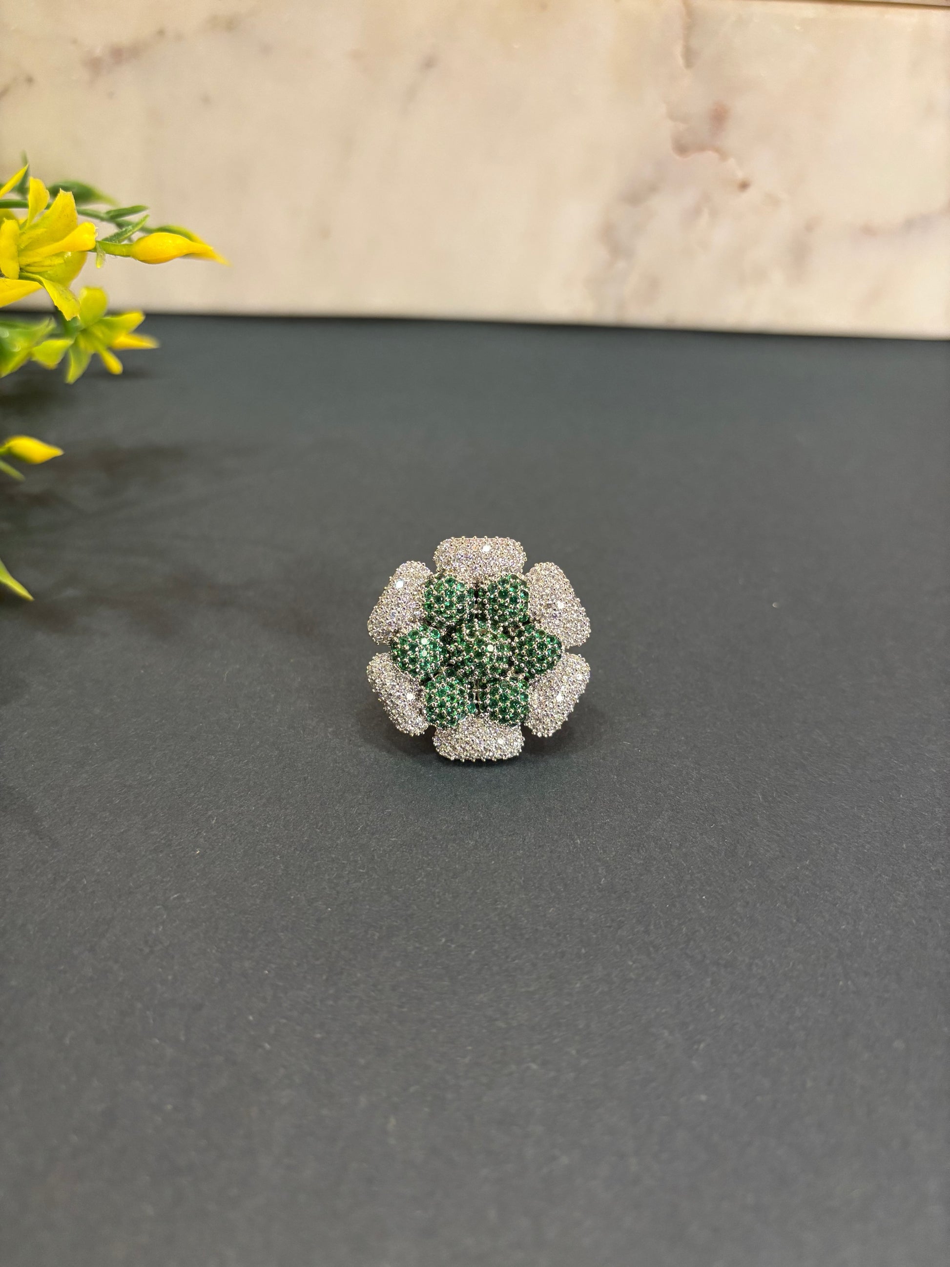 Cocktail Rings Shavi