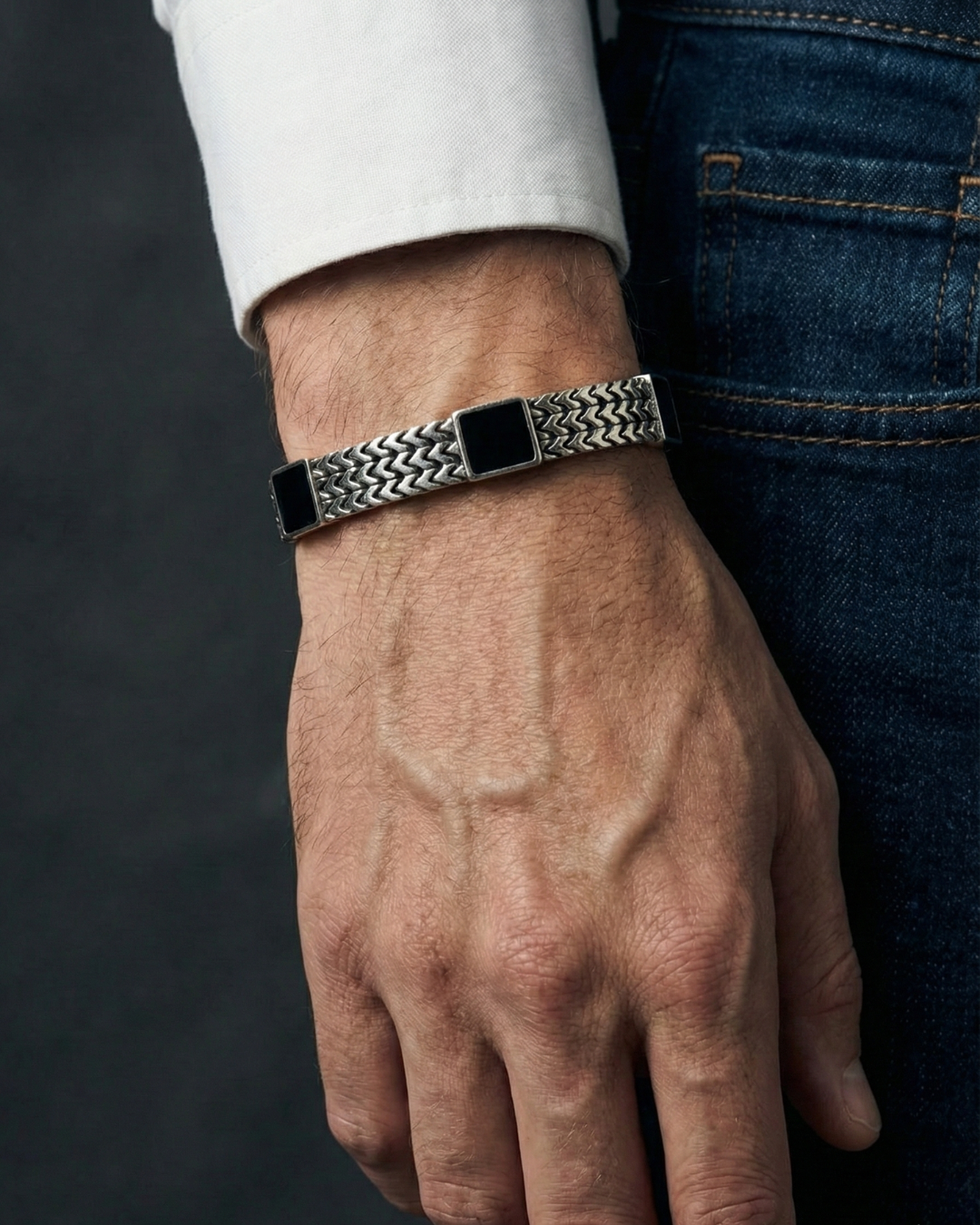 SYNC – Minimal Men’s 925 Sterling Silver Bracelet Shavi Jewellery